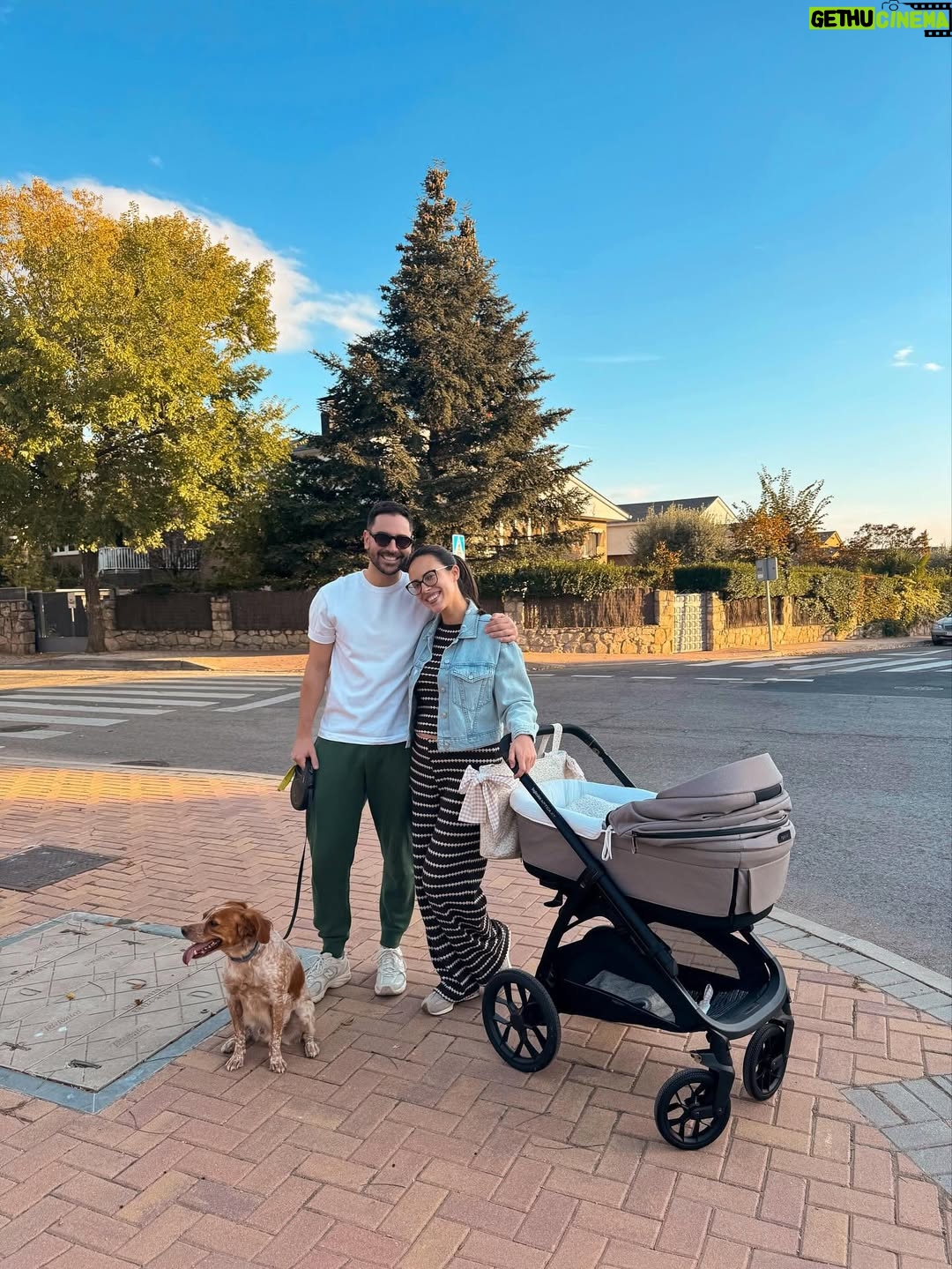 Sandra Díaz Arcas - 4.2K Likes - La semana más especial de mi vida 💕🐣🐶

(La última foto 🥹)