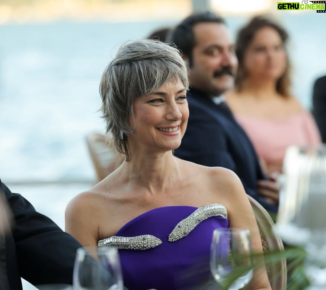 Sanem Çelik - 17.6K Likes - Siz izledikçe biz coşarız...Dilerim tadı damağınıza uygundur 🫶🏻 Yeni dizimiz #AşkveGözyaşı  yakında Atv’de @askvegozyasiatv @atvturkiye