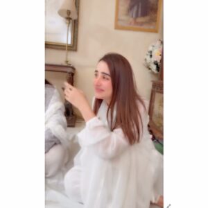 Saniya Shamshad Instagram - I miss you Taya abbu 😎😛😁🙈

#chaalbaaz #aiza 💃🏻
