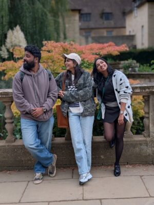 Santhy Balachandran Instagram - When two of my worlds collided: a kutti subset of Team Lokah at University of Oxford. A little lost for words because this was not something I ever imagined. I guess life has a way of surprising us… Grateful for all the twists of fate that led to this day when some core memories were made 🤍

#teamlokah #universityofoxford