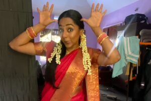 Santhy Balachandran Instagram - Kingini 😊 My first thought when @krishand_ offered me this part in 4.5 Sangham was: I need to have a Kingini in my filmography! Playing her through three stages of her life as her equation with Arikuttan played by @sanjusivram evolves was a lot of fun. And those braces in her school girl era were hands down the most expensive accessory I have ever used in my career. Swipe through to post 7 if you want to see me making a fool of myself practising for the Premalatha ad — based on the iconic Vanamala soap ad. Fun fact: My Amma’s name is Premalatha, so I brought her one of the props as a present to pose with 😊 Even though Kingini has very little screen time, I thoroughly enjoyed playing her and getting to work with some wonderful people. Huge thanks to Krishand for making me a small part of this colourful and crazy world he created with his stellar cast and crew. Special thanks to @arshadvarkala_makeup_artist and team, @oruhautekadha and @divyaa_joby for taking Kingini through her school and college days to her bridal look. 

It’s been lovely to see 4.5 Sangham slowly but steadily finding its audience. Do try streaming it on @sonylivindia — you might just enjoy this whacky story about a bunch of small time criminals who set out to immortalise themselves in the pages of a novel 😊

#fourandhalfgang #krishand
