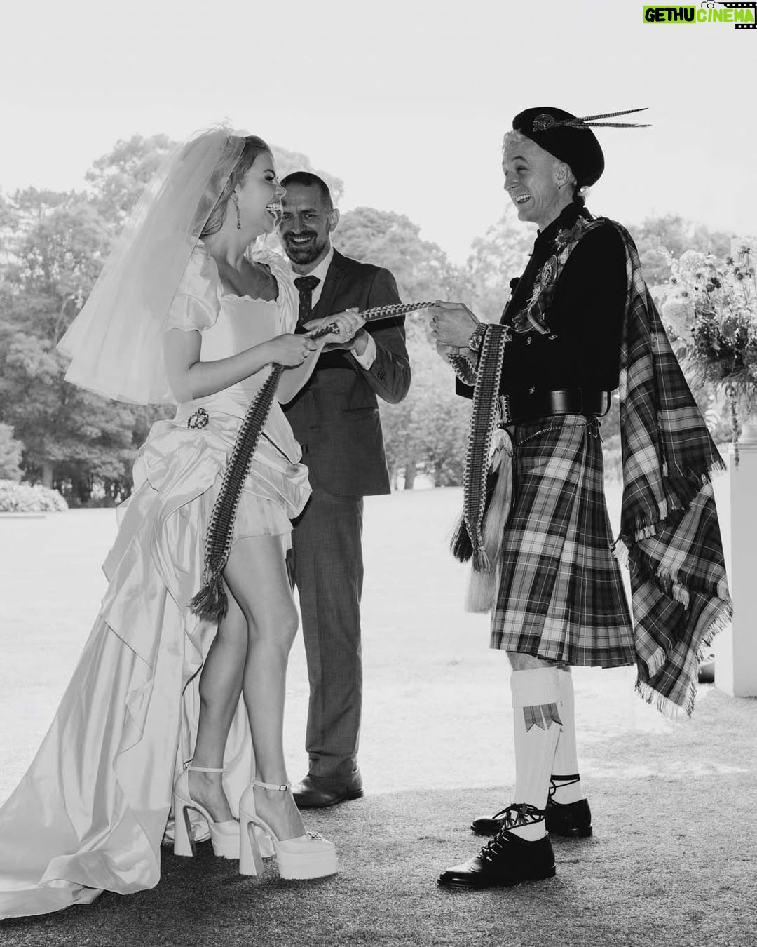 Saoirse-Monica Jackson - 485.8K Likes - #DerryGirls star #SaoirseMonicaJackson and Scottish DJ #DenisSulta, real name Hector Barbour, are married! The couple said “I do” at Dromquinna Manor in County Kerry, honouring their Celtic roots in front of family and friends, including Jackson’s co-star and bridesmaid #JamieLeeODonnell. The actor called on @AnniesIbiza for her wedding gown, using two points of reference: a Dior design she’d seen on the runway, and an Annie’s Ibiza look worn by #Zendaya. Click the link in bio for an exclusive look inside their weekend-long celebrations. 

Photographed by @StoryOfEve.