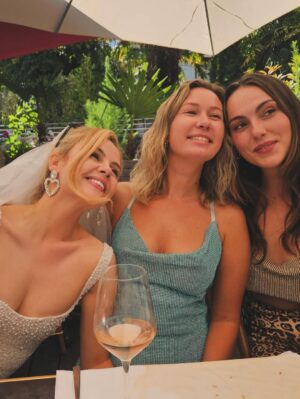 Saoirse-Monica Jackson Instagram - The Best Weekend with the Most Gorgeous people . Im so lucky to have such amazing friends & family  especially @hollymdolly & @_amberjackson1 for pulling out all the stops for me. Love you all 💖.INCREDIBLE 🥺👰💒💜xxxxxx
