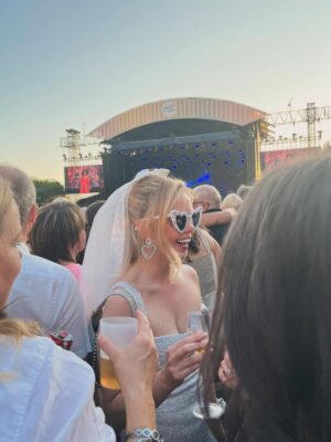 Saoirse-Monica Jackson Instagram - The Best Weekend with the Most Gorgeous people . Im so lucky to have such amazing friends & family  especially @hollymdolly & @_amberjackson1 for pulling out all the stops for me. Love you all 💖.INCREDIBLE 🥺👰💒💜xxxxxx