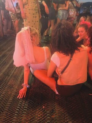 Saoirse-Monica Jackson Instagram - The Best Weekend with the Most Gorgeous people . Im so lucky to have such amazing friends & family  especially @hollymdolly & @_amberjackson1 for pulling out all the stops for me. Love you all 💖.INCREDIBLE 🥺👰💒💜xxxxxx