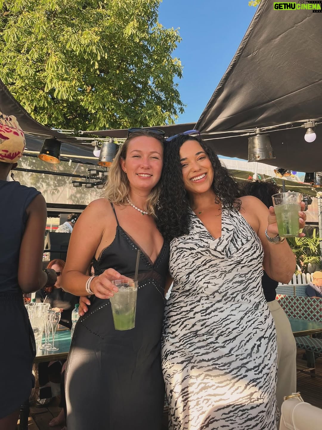 Saoirse-Monica Jackson - 113.8K Likes - The Best Weekend with the Most Gorgeous people . Im so lucky to have such amazing friends & family  especially @hollymdolly & @_amberjackson1 for pulling out all the stops for me. Love you all 💖.INCREDIBLE 🥺👰💒💜xxxxxx