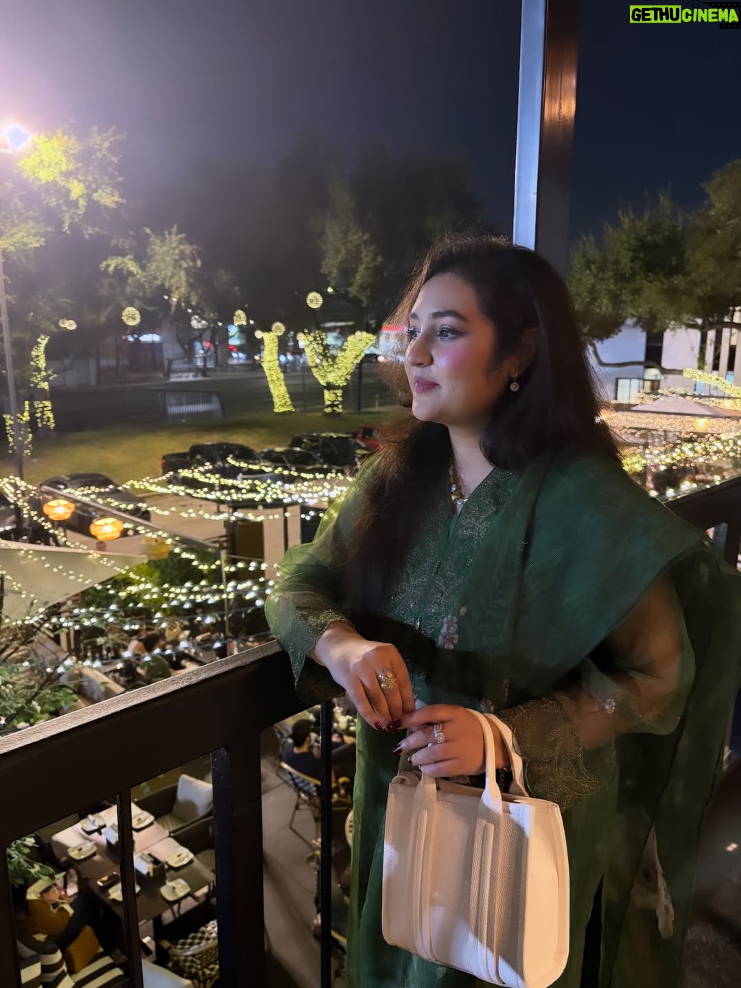 Sara Raza Khan - 3.1K Likes - Your only guaranteed moment is the one right now , this one , and when you slow down and focus , you are more likely to notice the flowers along the way …! Embrace your present 🍀 #sararazakhan