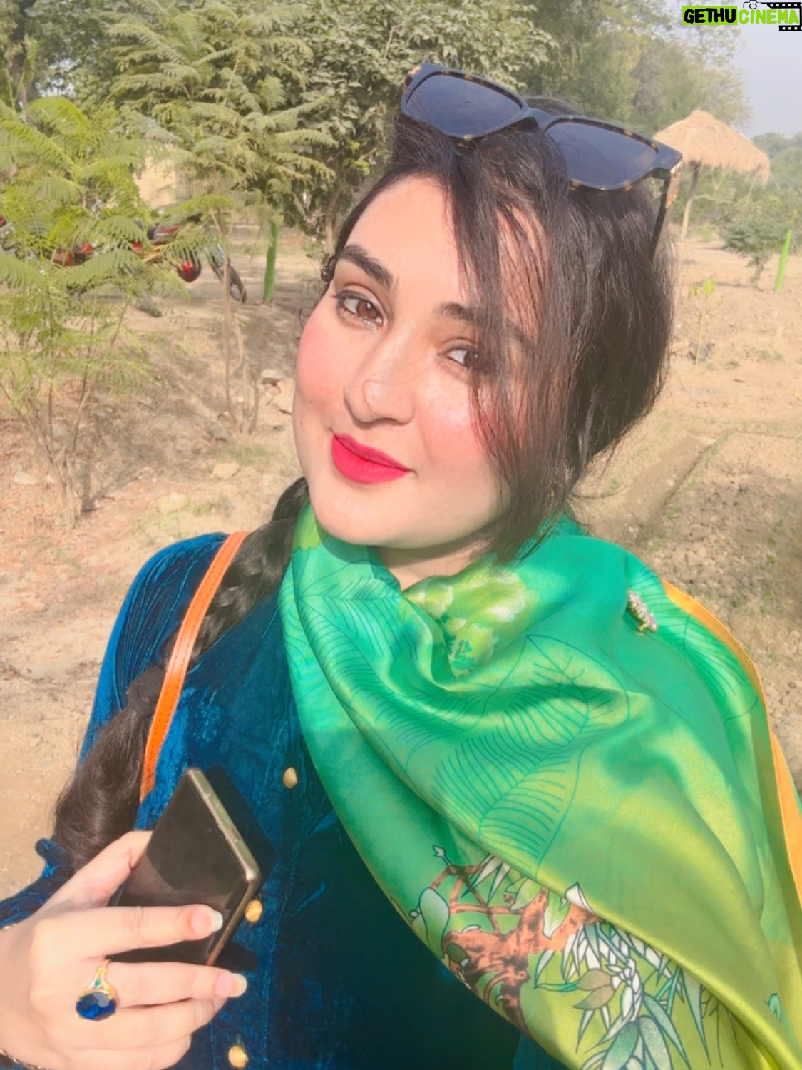 Sara Raza Khan - 2.7K Likes - Pics from One Fine Sunny Afternoon of my Pyara Punjab 💛#punjabi #proudDesi