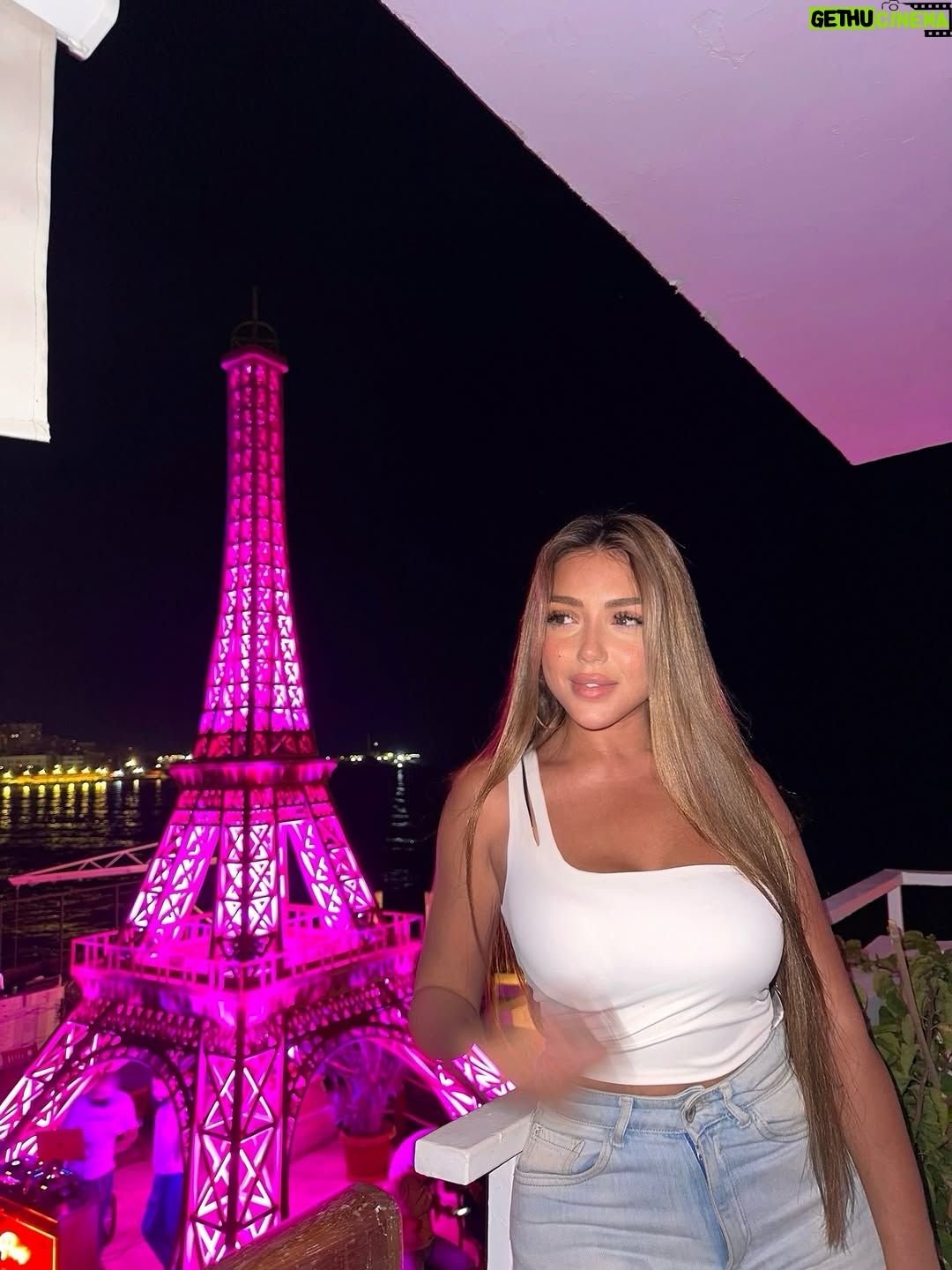 Sarah Ahmed Salama - 68.6K Likes - 🤍🫶🏻🕊️