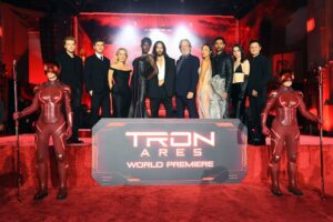 Sarah Desjardins Instagram - TRON: Ares is out now in @imax !!!

incredible experience being a small piece of this gorgeous spectacle! @joachimronning & the entire team killed it. 

I need to shoutout @clarkandpagecasting for being in my corner on many life changing occasions. Gratitude doesn’t even cover it. 

It’s time to enter the grid once again!