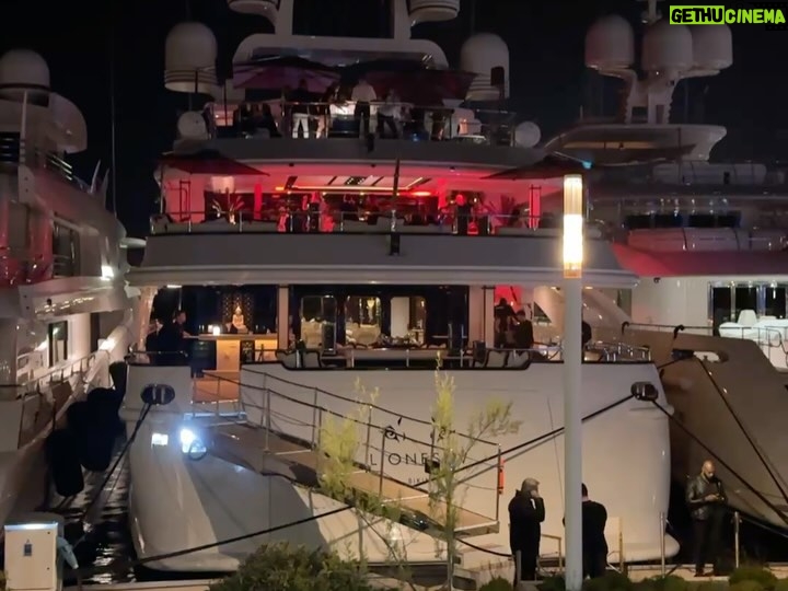 Sarah Gadon - 1.1K Likes - Dispatches from the Côte d’Azur