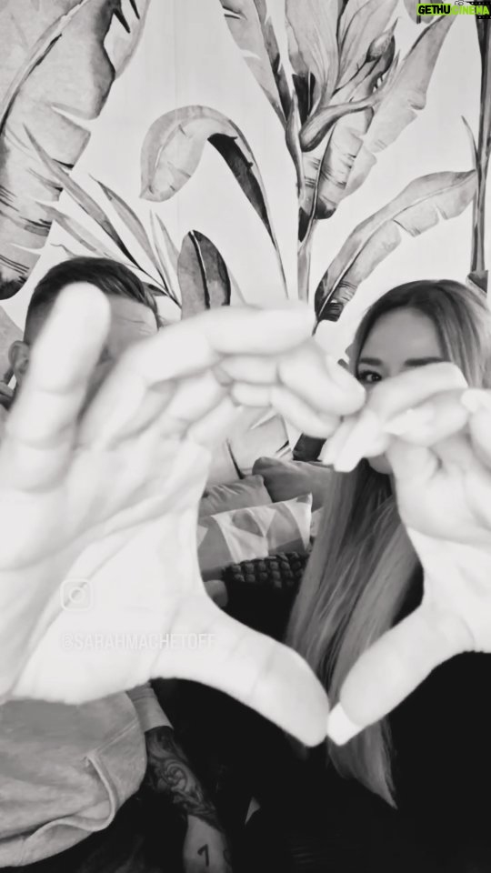 Sarah Machet - 16.4K Likes - You'll always be a part of me ✨️
I'm part of you indefinitely 🫶

#love #couple #amor