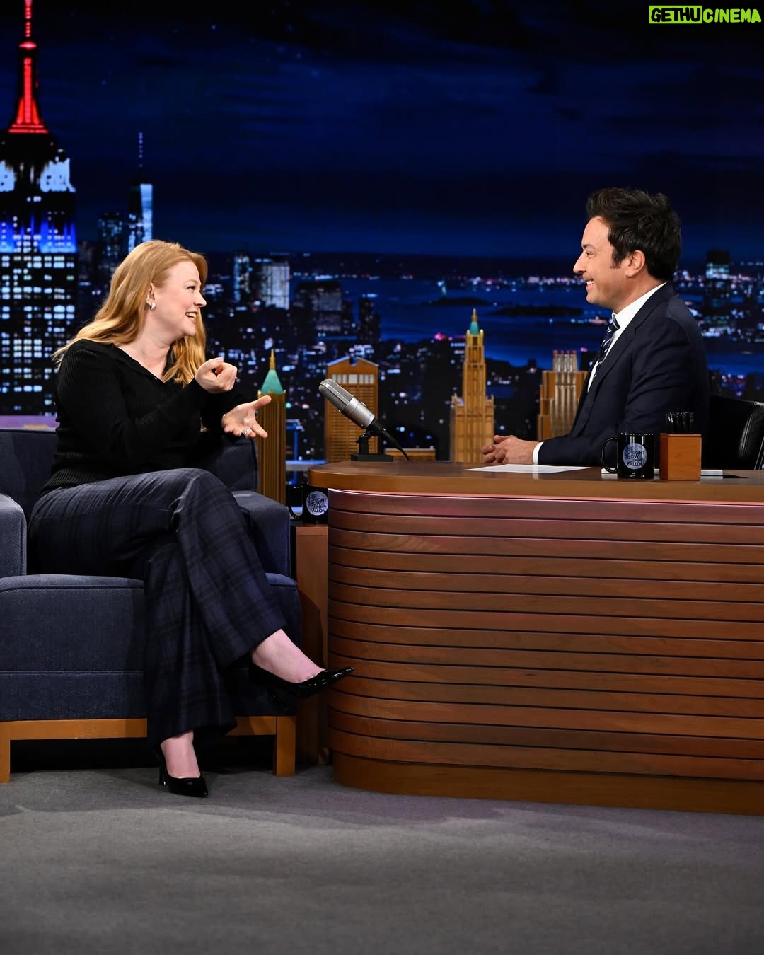Sarah Snook - 16K Likes - @sarah_snook is here to talk her new series All Her Fault tonight! #FallonTonight 

📷 @toddowyoung