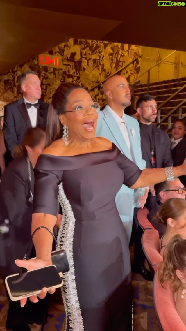 Sarah Snook - 22.4K Likes - “Of course!” @oprah reacts to @sarah_snook’s @thetonyawards win for Best Actress and celebrates adaptation writer and director and @kip_williams 👏👏👏👏