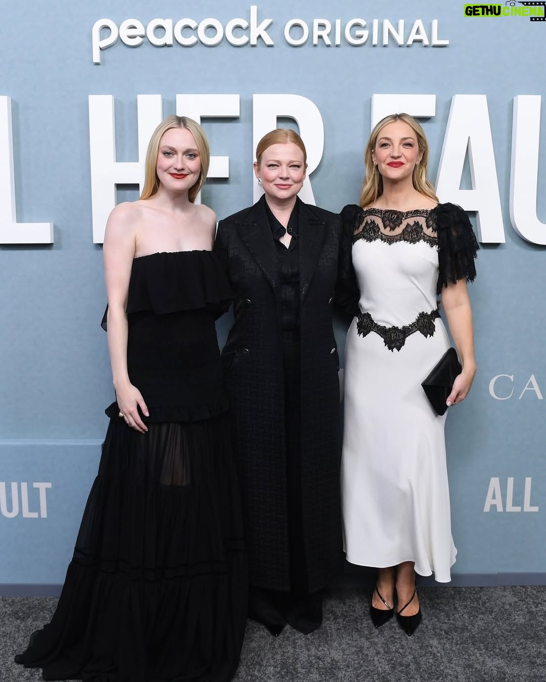 Sarah Snook - 15.3K Likes - Look at all these nice people.

#AllHerFault arrives November 6 on Peacock.