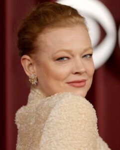 Sarah Snook Instagram - @thetonyawards ready @sarah_snook 🙌