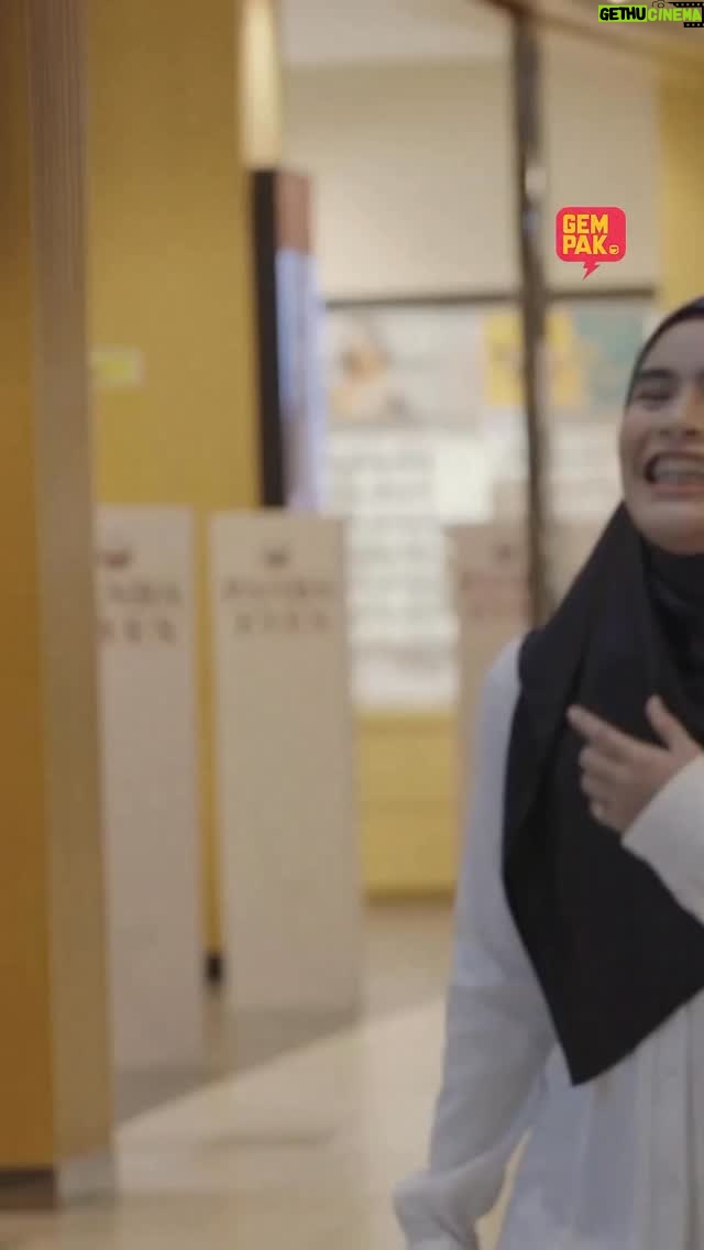 Sarimah Ibrahim - 3.6K Likes - Episod kali ni @sarimahibrahim nak ngeteh dengan Tun Laila pulak! Kepada yang selalu mintak Tun Laila explain, kena layan episod baru ni esok!

‘Tumpah Teh with Sarimah’ — 8 episod bersama 8 TETAMU ISTIMEWA yang penuh tawa, emosi, inspirasi & pendedahan, bermula 13 November 2025

🕗 Setiap Khamis, 8 malam
📺 Di semua platform Gempak!

#TumpahTehwithSarimah 
#GempakOriginalSeries
