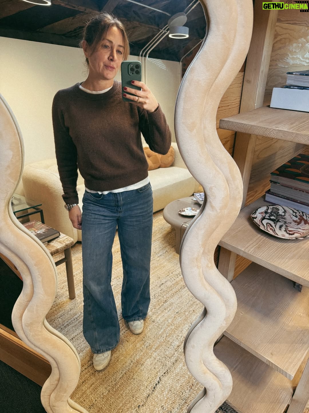 Sasha Alexander - 7.1K Likes - @ysebeauty x @mollybsims x @sezane x more leopard x @dolcevita x @dpmarinoff cooks x @nyakio x @madewell jeans 🎁