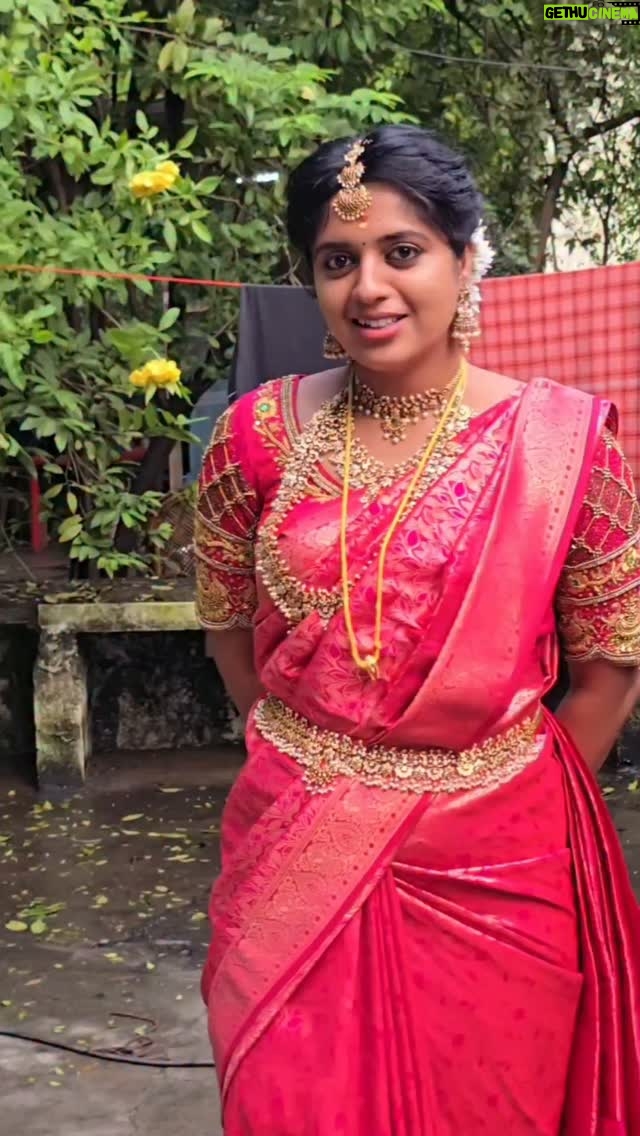 Sathya Devarajan - 13.3K Likes - ❤️💃❤️💃
.
.
.
#DhanamSerial #sathya #tamilponnu #vijaytv #dancereels