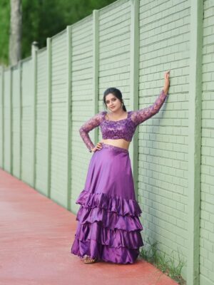 Sathya Devarajan Instagram - Officially declaring purple as My colour 💜
.
.
.
.
#DhanamSerial #SathyaDevarajan #tamilactress #viralpic #vijaystars