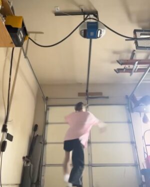 Savannah Kristich Instagram - hello i’m posting on this account which is crazy it has been years hello hey hiiii!! but anyways, happy dance day!!! i hope this compilation of clips makes up for all the time i’ve taken away. after my knee injury that i had last posted about ive definitely taken some time. time to reset, time to heal. im a grown up now. i’m 18. many things have changed, ive changed. my perspective on dance has changed. a couple of years ago, my passion for dance felt derived from a performative place. and i began to lose who i was for the sacrifice of putting on an act. but these past couple of years, i have luckily resorted back to the beginning. back to the art of dance. back to the joy of it. anyways yea i just wanted to share some of my favorite moments ive created within this past 3 ish year gap.