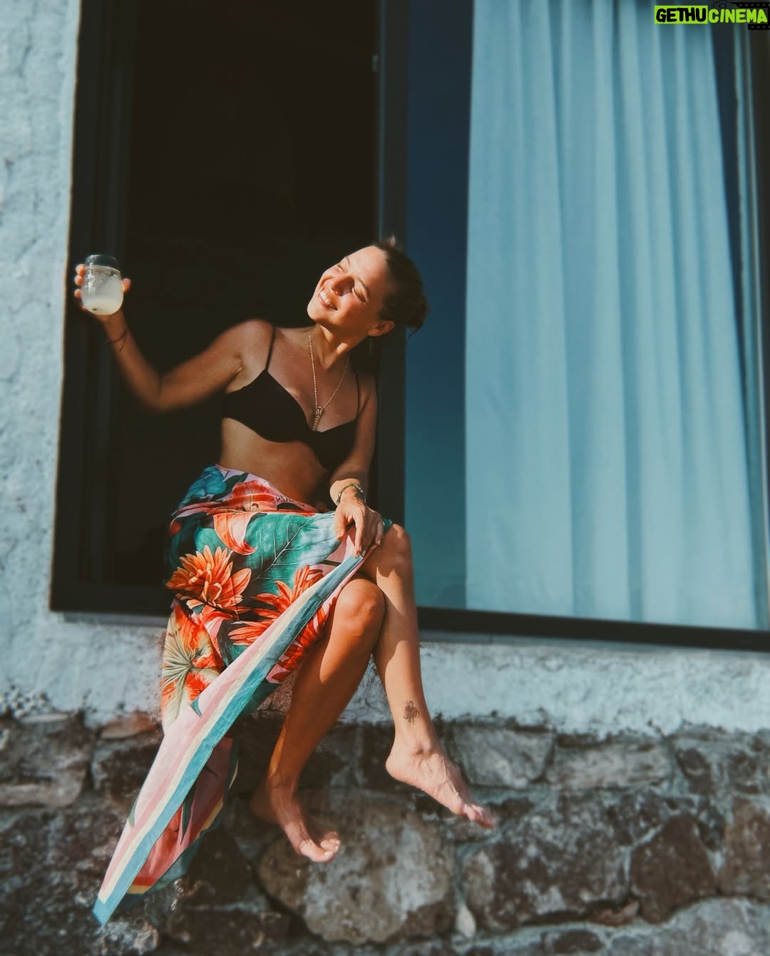 Seda Türkmen - 3.7K Likes - Aldığı kadar .. ❤️😎☀️🐚🍷🧿

Ve reklam değil Kotti muazzam ve #tavsiye pareom şahane 🫠☀️