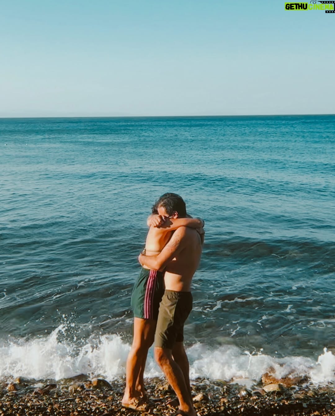 Seda Türkmen - 3.7K Likes - Aldığı kadar .. ❤️😎☀️🐚🍷🧿

Ve reklam değil Kotti muazzam ve #tavsiye pareom şahane 🫠☀️