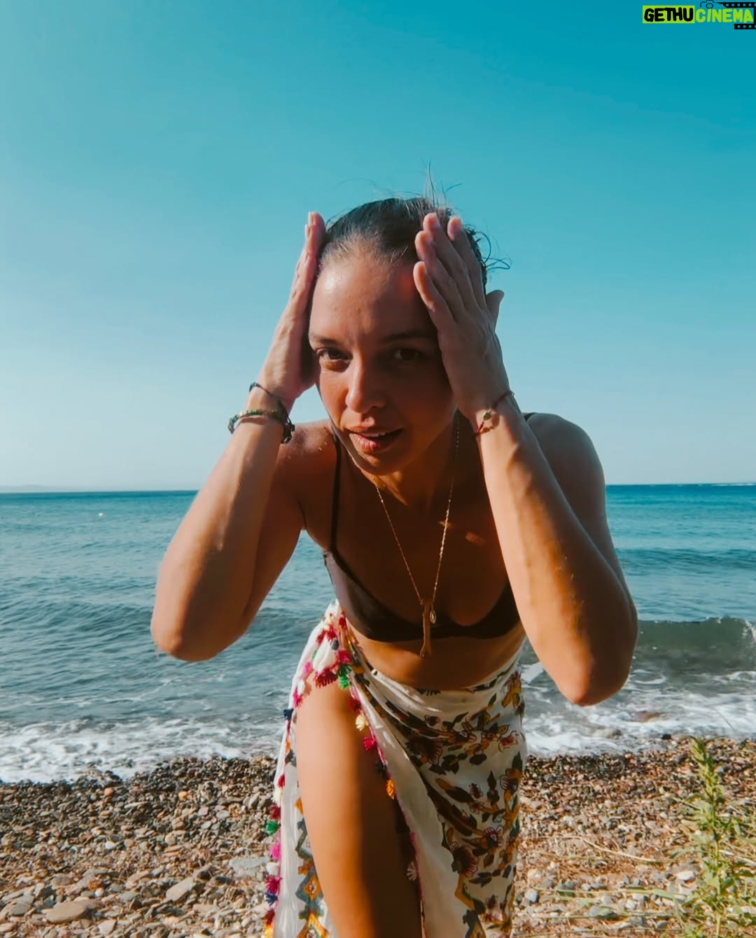 Seda Türkmen - 3.7K Likes - Aldığı kadar .. ❤️😎☀️🐚🍷🧿

Ve reklam değil Kotti muazzam ve #tavsiye pareom şahane 🫠☀️