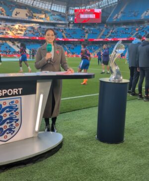 Seema Jaswal Instagram - Presented the @lionesses first match after an unforgettable Summer with these two legends @wrightyofficial and @neetz2 💛

1. THE Euro 2025 trophy 🏆 
2. Nice snap live on air 📷 
3. Bouncing 🕺🏽 
4. Selfie 🤳 
5. Hello 👋🏽 
6. Microphone ready 🎤 
7. Middle of the park ⚽️ 
8. @lkbennettlondon head to toe 🫶🏽
9. We all@got the Chelsea boots memo! 🥾 
10. Just before the sprinklers got us! 🚿