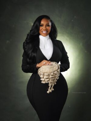 Serwaa Amihere Instagram - SERWAA AMIHERE  ESQ.