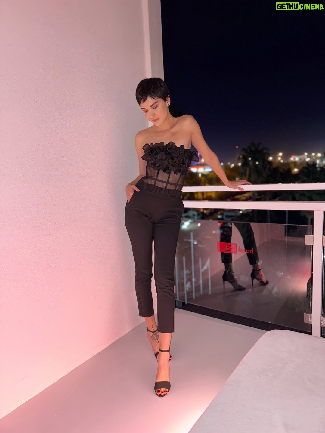 Sevcan Yaşar - 7.3K Likes - 🖤✔️