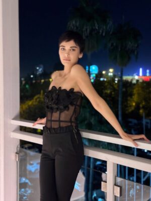 Sevcan Yaşar Instagram - 🖤✔️