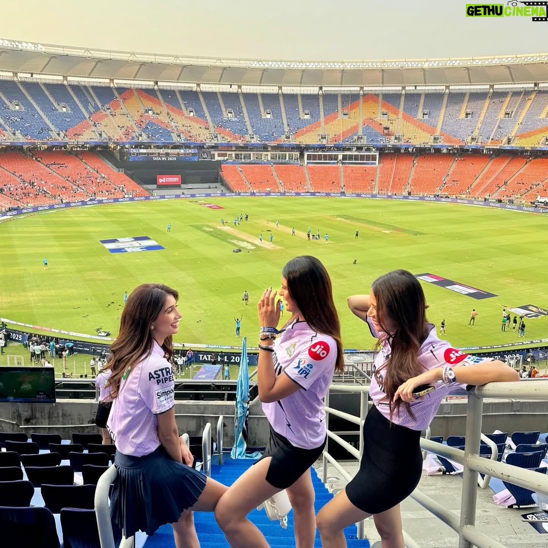 Shahneel Gill - 193.3K Likes - More than just a game last night 💜🎗️

#IPL2025 #GT