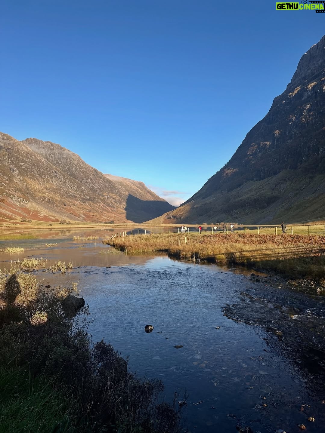 Shannon Elizabeth - 10.9K Likes - Traveling through #Scotland & it's absolutely STUNNING! What a beautiful country!! 

Drove through Glencoe, Fort Williams & now in Fort Augustus looking for the Loch Ness monster. 🦕

Where shall I go today?? Time will tell. ✨

#travel #explorer #exploring #visitscotland