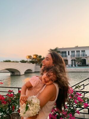 Shany Nadan Instagram - Feliz cumpleaños a mi persona favorita del mundo mundial 🫶

Verte crecer, descubrir quién eres y acompañarte ha sido una de las experiencias más hermosas de mi vida. 

Ser tu tía es un privilegio. Te amo infinito ❤️
