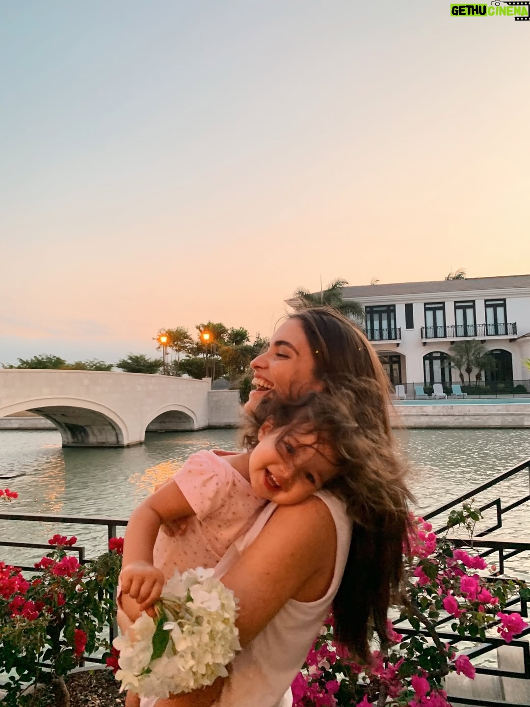 Shany Nadan - 7.2K Likes - Feliz cumpleaños a mi persona favorita del mundo mundial 🫶

Verte crecer, descubrir quién eres y acompañarte ha sido una de las experiencias más hermosas de mi vida. 

Ser tu tía es un privilegio. Te amo infinito ❤️