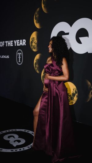 Sharam Diniz Instagram - Everything is spiritual ✨ 

Dress: @nunoabrantes_atelier 
Styling: @riodecarvalho 
Make up: @yara_lacerda_mua 
Jewels: @mariajoaobahia
Shoes: @aldo_shoes 

#GQNOTY2025