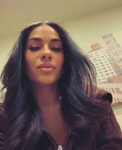 Actress Sharon Carpenter HD Photos and Wallpapers July 2025