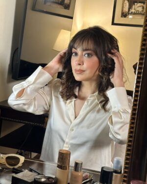 Shazia Naz Instagram - Main character energy almost activated … BTS chaos, glam, and lowkey slay! 

PS : Reel dropping tonight, watch this space 👀 

#Shazianazkhan #maincharacterenergy #behindthescene #watchthisspace #styletrends #slaytheday #jazzmerisuperpower