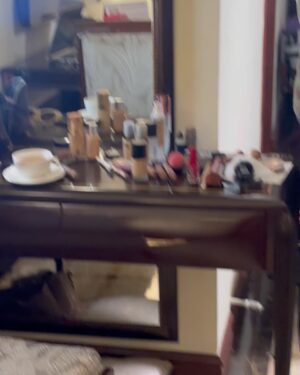 Shazia Naz Instagram - Main character energy almost activated … BTS chaos, glam, and lowkey slay!
PS : Reel dropping tonight, watch this space 👀
#Shazianazkhan #maincharacterenergy #behindthescene #watchthisspace #styletrends #slaytheday #jazzmerisuperpower
