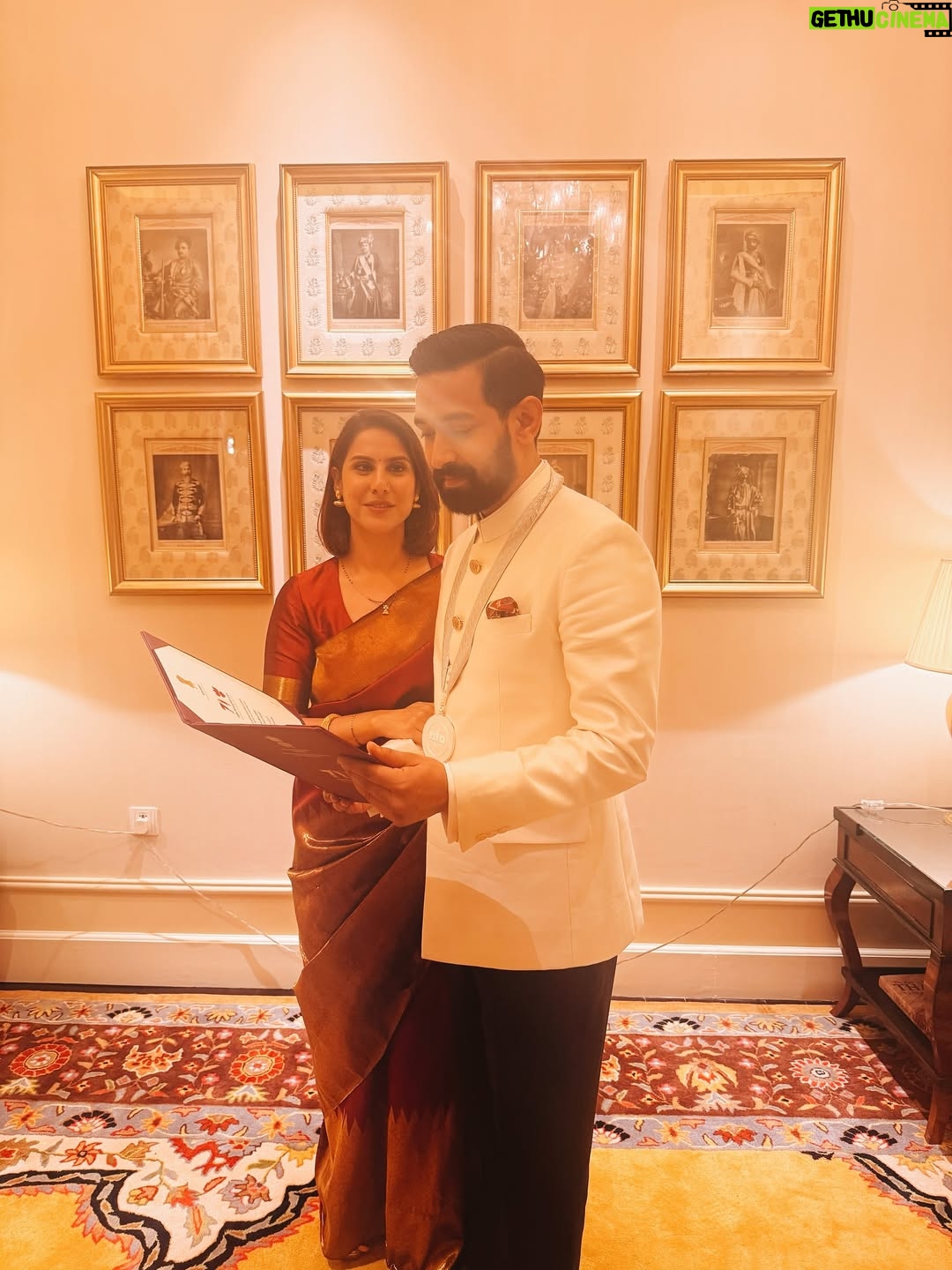 Sheetal Thakur - 47.8K Likes - We keep this love in a photograph