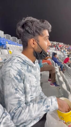 Shefali Bagga Instagram - It’s a new year but this old clip is still new & trending & so many of u still tag me on this and shout my name like this at the stadium. Grateful 🙏 Love u all 🫶