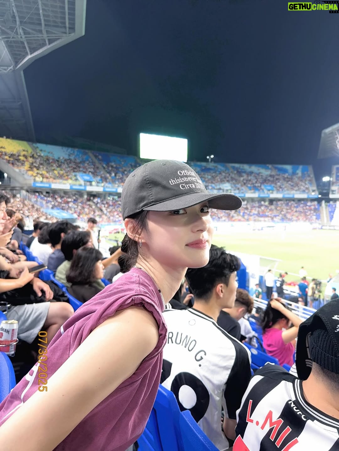 Shin Do-hyun - 37.6K Likes - ⚽️ week ~