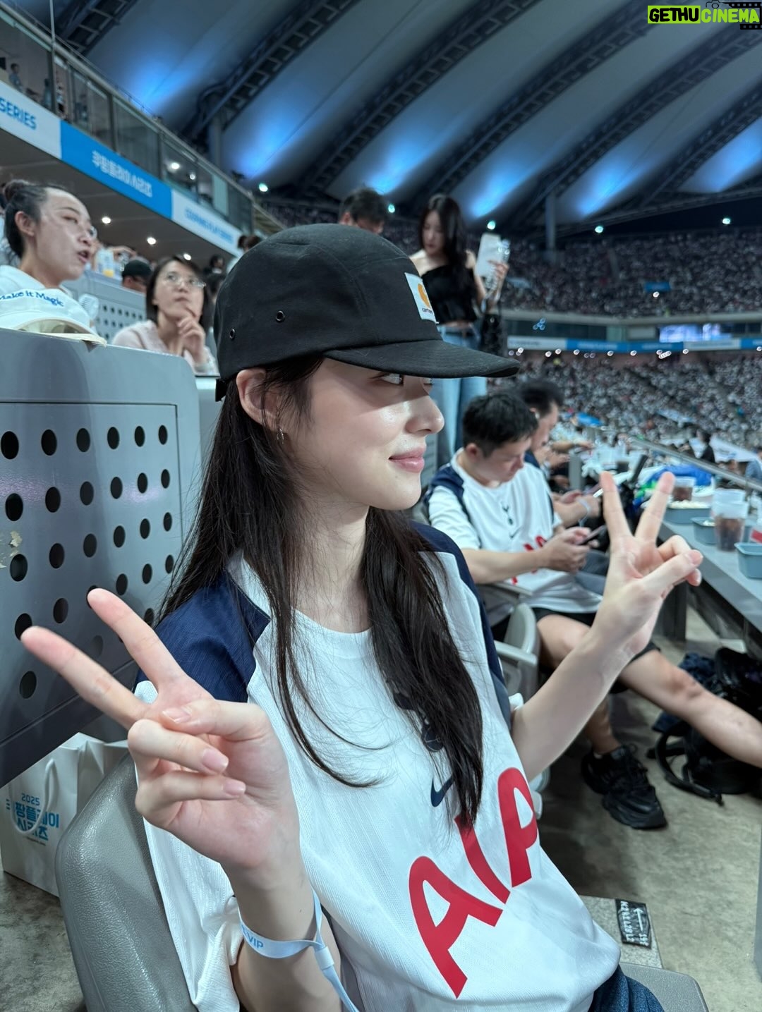 Shin Do-hyun - 37.6K Likes - ⚽️ week ~