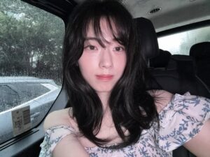 Shin Se-hwi Instagram - 🍰🐰 @photoism.kr