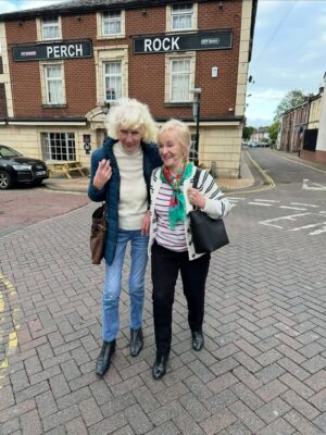 Shirley Ballas Instagram - My dearest Auntie Mavis … where do I begin ❤️ How I’ll miss you so very much. I’ll miss all your sayings of “you’re right love”, “do you know what I mean like love”, “yeah I know” and I’d say “no you don’t know Mavis”. That one was my favourite. 

Mavis was always there for me and my family, she had been like a second mum to me. Mum and I are sad you’re not here with us any more, Mavis. We will treasure the memories. Mum has many that’s for sure. Her best friend of over 65 years.

The bond between Mavis and my mother was absolutely unbreakable. We will miss every minute of every second not chatting with you, talking with you and you making us laugh with all your antics. May you rest in peace now with your beautiful daughter Helen and your wonderful husband. We will celebrate you often, talk about you often, laugh often with all the things that you and my mum got up to. I truly thought that you would live forever, Mavis. 

Thank you for always being there for me through the ups, through the downs and through all the parts of my life. Thank you for tuning into @bbcstrictly and then switching off after you’d seen my dress. That always made me smile. 

I’ll treasure every single memory I ever had with you. Rest in peace beautiful Mavis. Hugs and  love, Shirley and Audrey. X