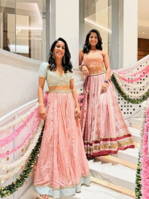 Shreyanka Patil Instagram - Are we looking pretty or what? 😍
Credits for both our looks:
Outfit: @re_ceremonial
Jewellery: @tribebyamrapali
Styling: @monica_nim
HMU: @swapnildiwakar_hair , @pooja_dhakaan1