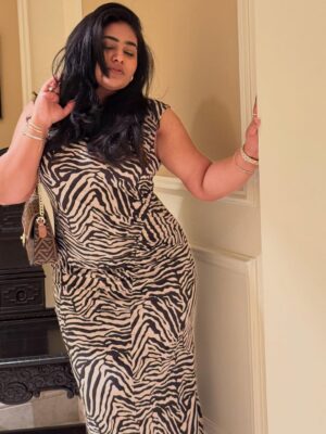 Shruthi Selvam Instagram - Here’s to turning 29’♥️ #12/07 
She bloomed from every breakdown. 
She rose from every ruin. 
HAPPY BIRTHDAY to the girl who is FINALLY CHOOSING HERSELF. ✨🦋 
#birthday #ootd #birthdaygirl