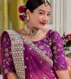 Shruti Rawat Instagram - Kya Haseena Man Jayegi? š¤
Jane ke liye dikhiye Yeh Rishta Kya Kehlata hai.. 9 30pm @starplus @directorskutproduction #yehrishtakyakehlatahai #yrkkh