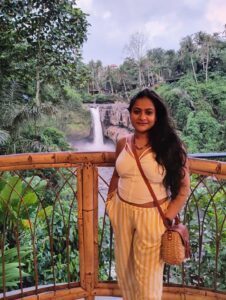 Actress Shubhi Garg Agarwal HD Photos and Wallpapers November 2025